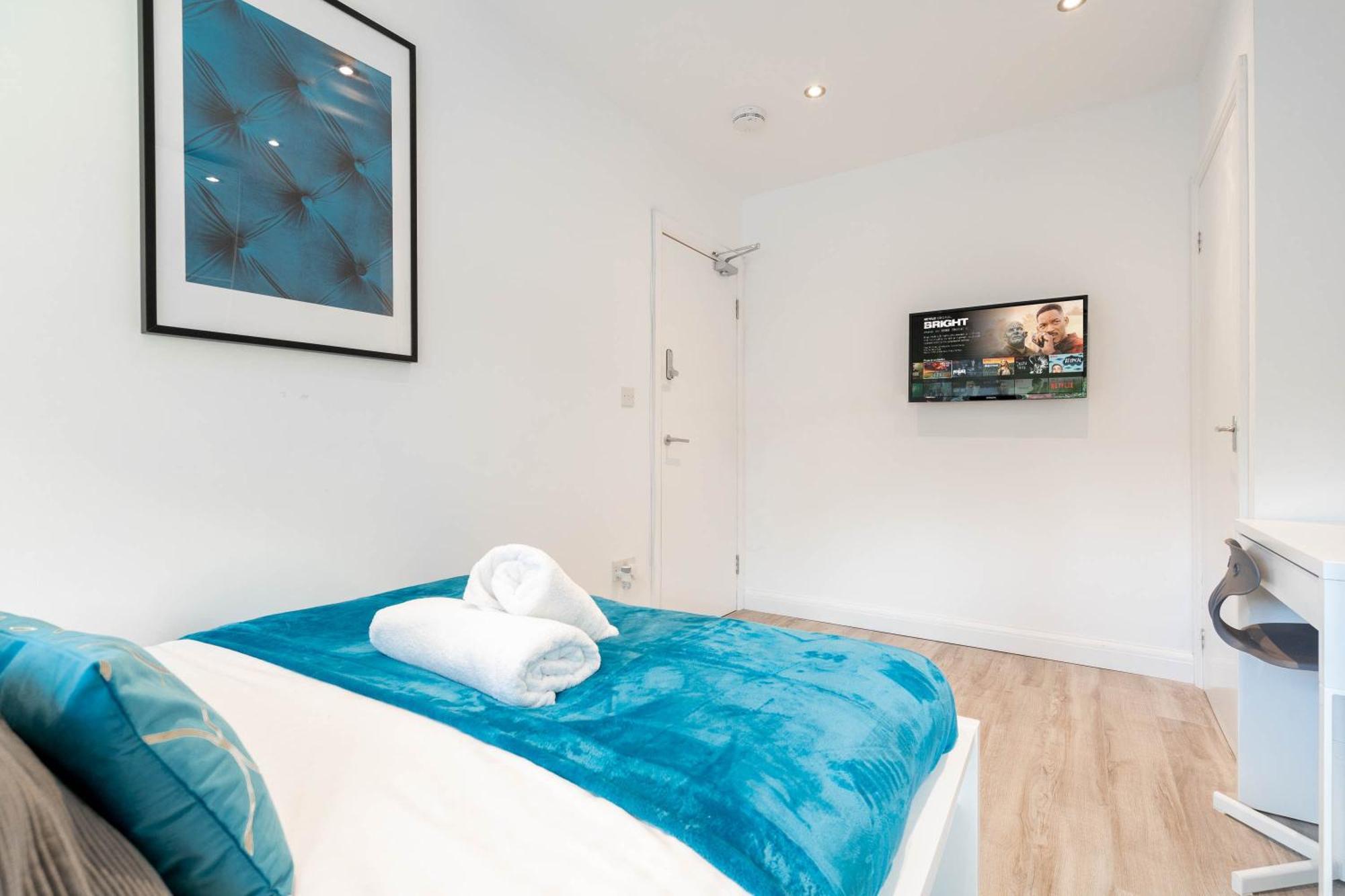 4 Bedroom House - Parking & Garden - Smart Tvs - Netflix - Wifi - Top Rated - 22Cg Birmingam Exterior foto